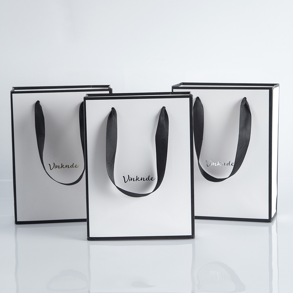Luxury Bags White - 50pcs Custom Logo Luxury Retail Boutique