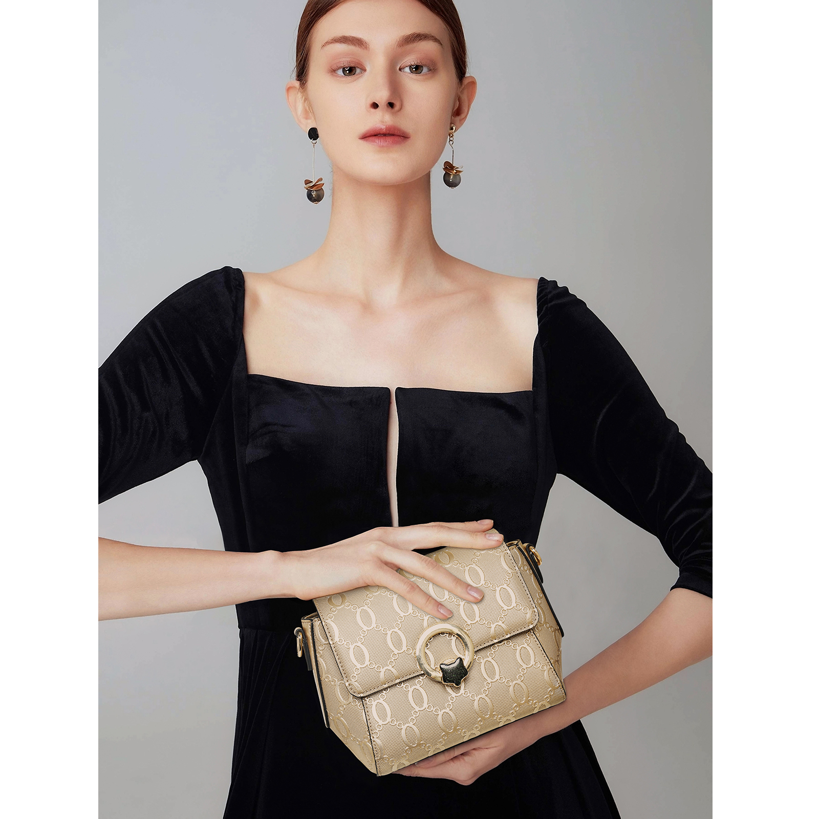 FOXER Luxury Brand Women's Sho - Luxury Bags Gold recensione e prezzo