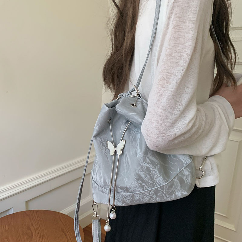 Women Mint Green Butterfly Dra - Bucket Bag Suede recensione e prezzo