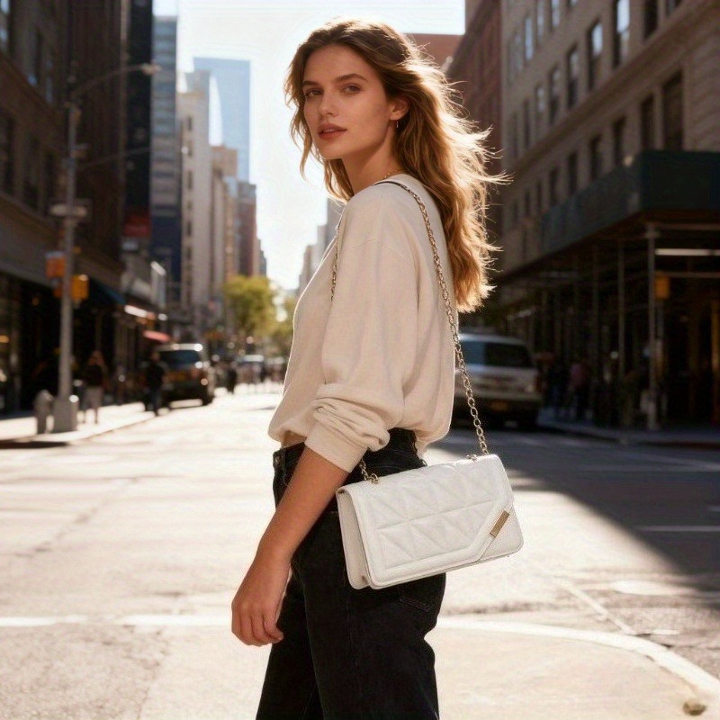 Fashionable Small Square Bag,  - Luxury Bags White recensione e prezzo