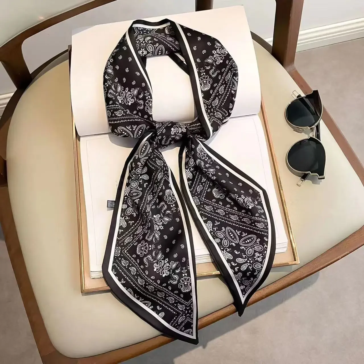 Design Print Skinny Scarf Plai - Luxury Bags For Women Brands recensione e prezzo