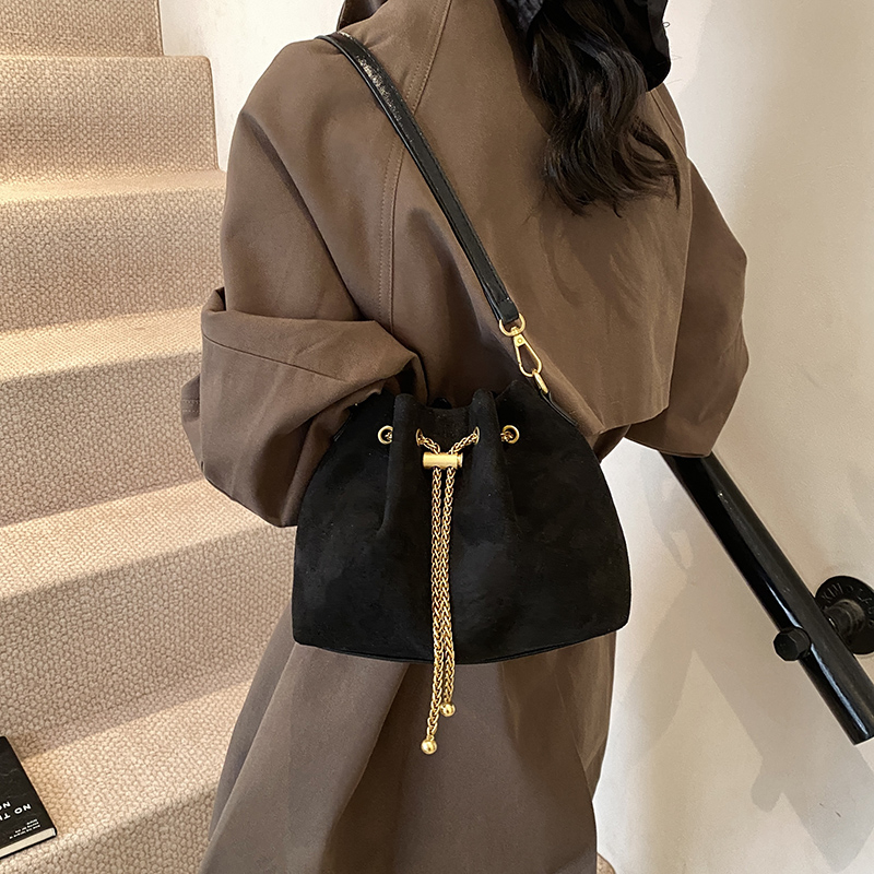 Soft Commuting Crossbody Bags  - Bucket Bag Suede recensione e prezzo