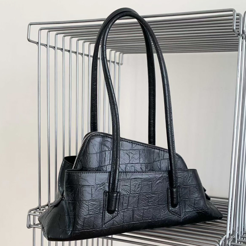 Small La Passeggiata Underarm  - Luxury Bags La recensione e prezzo