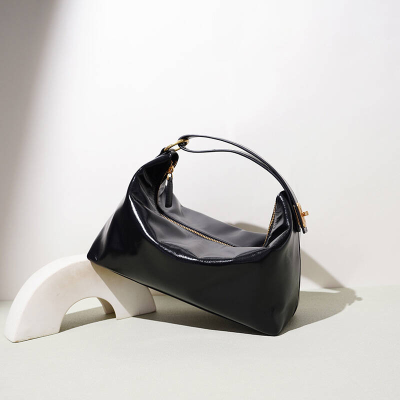 Old Money Style Top Layer Oil- - Luxury Bags Old Money recensione e prezzo