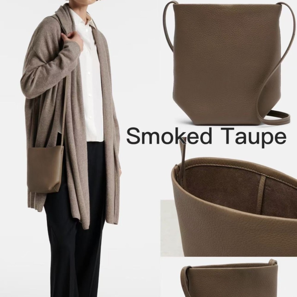 New Small Bucket Bag Full Leat - Luxury Bags Old Money recensione e prezzo