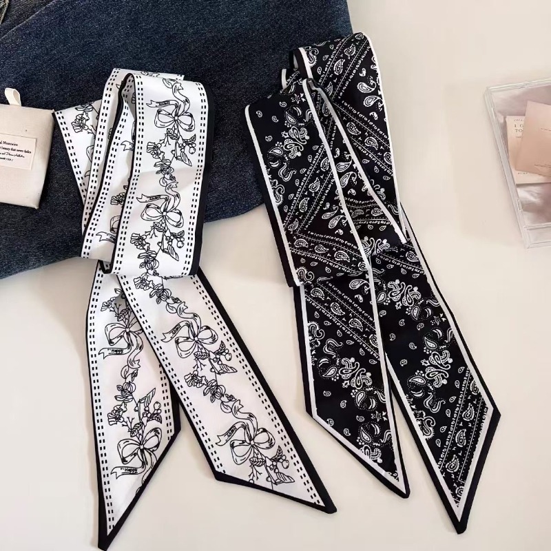 Black White Double Sided Paisl - Luxury Bags White recensione e prezzo
