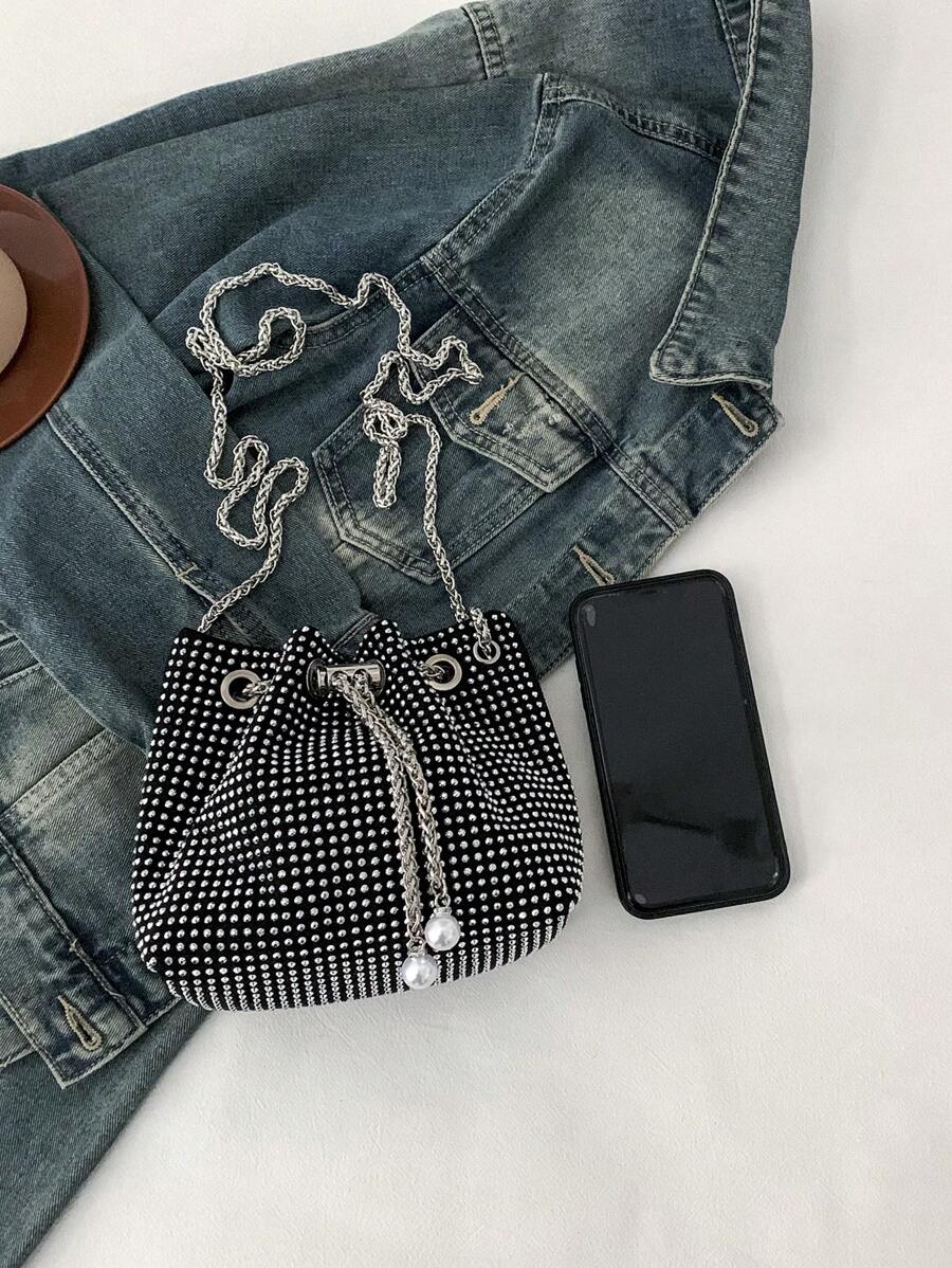 Rhinestone Embellished Bucket  - Bucket Bag Suede recensione e prezzo