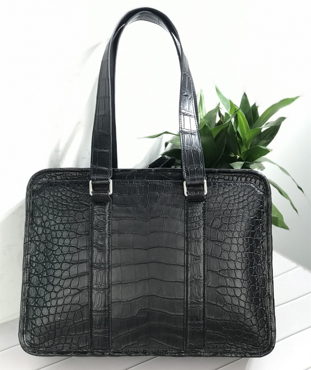 New crocodile leather laptop b - Luxury Bags For Men Brands recensione e prezzo