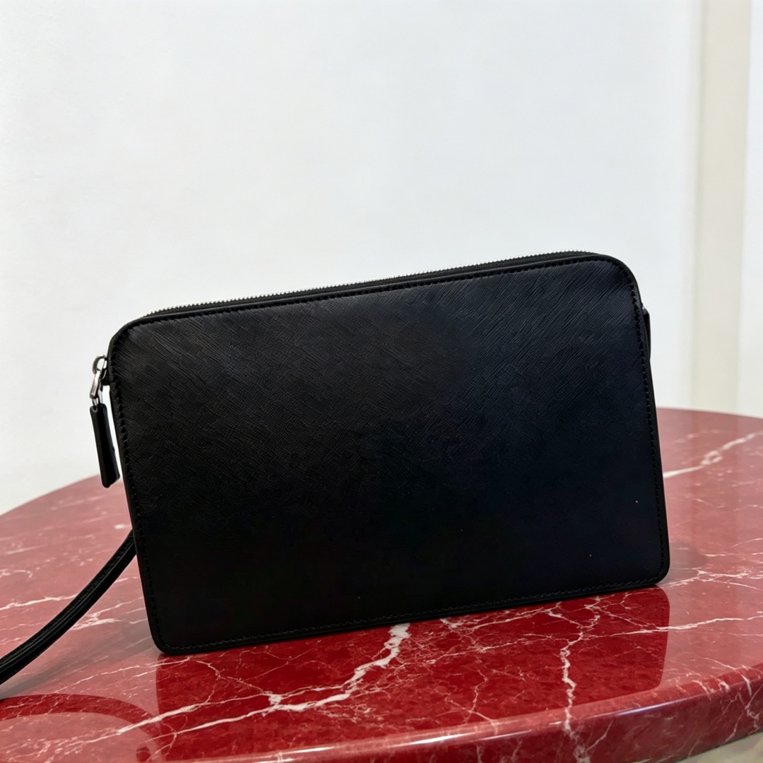 Luxury Brand Business Clutch C - Luxury Bags For Men Brands recensione e prezzo