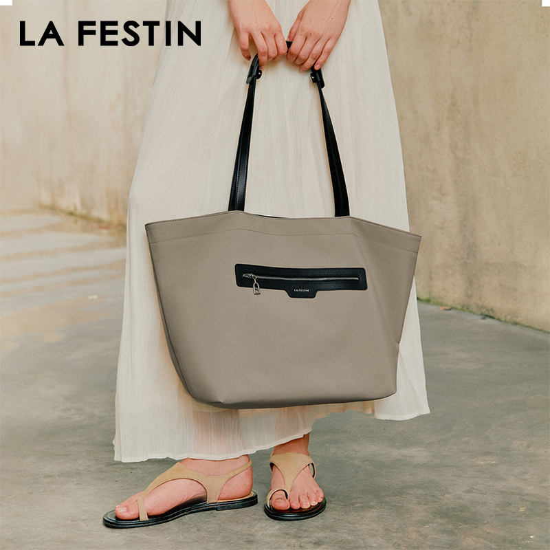 LA FESTIN Shoulder Bag Large T - Luxury Bags La recensione e prezzo