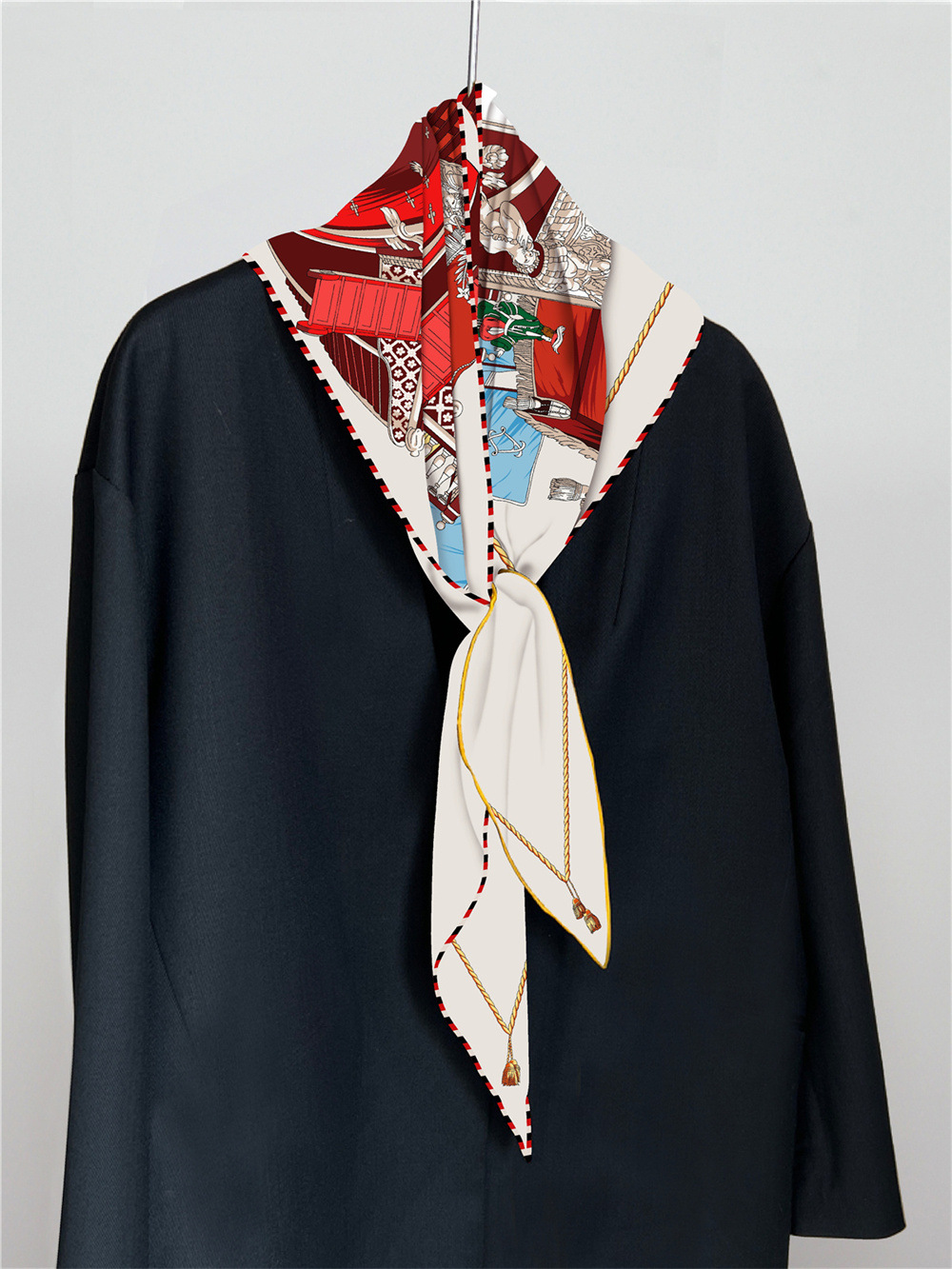 Triangle Twill Scarf Luxury Wo - Luxury Bags La recensione e prezzo